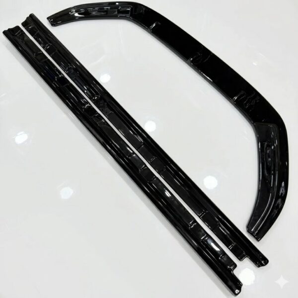 Virtus And Slavia Body Kit With Side Skirts And Front Splitter Style-Black